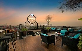 Essence Hotel Hanoi